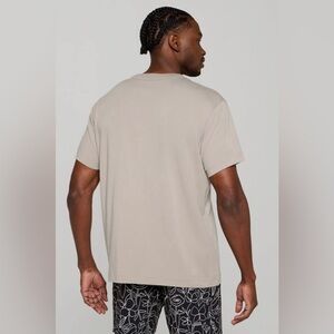 Fabletics - NWT - THE 24-7 TEE, BRUTALIST KHAKI